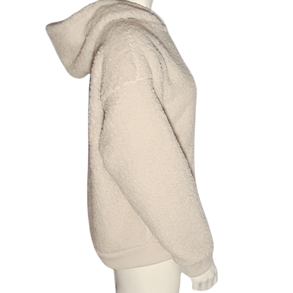 American Eagle Fleece like hooded pullover - Picture 4 of 6